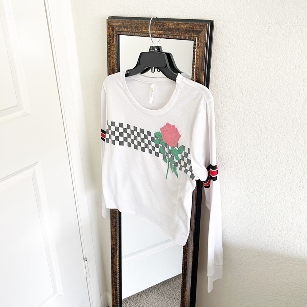 Ocasion rose checkered print long sleeve crop top